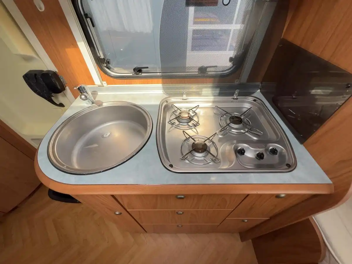 BUERSTNER Delfin Performance T 700 - Ansicht 13